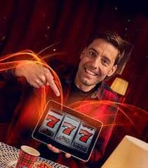 Pengguna menikmati bonus mingguan fls3n dalam suasana hiburan digital yang aman
